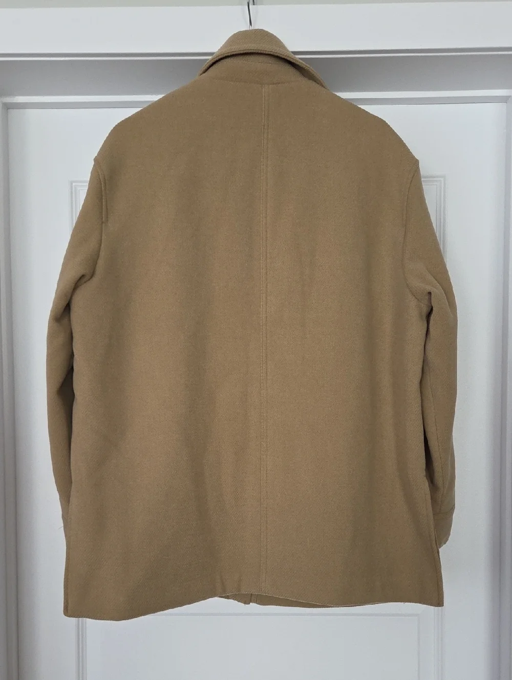 NWT H&M Tan Utility Shacket with Four Front Flap Pockets, Size M - Picture 5 of 12